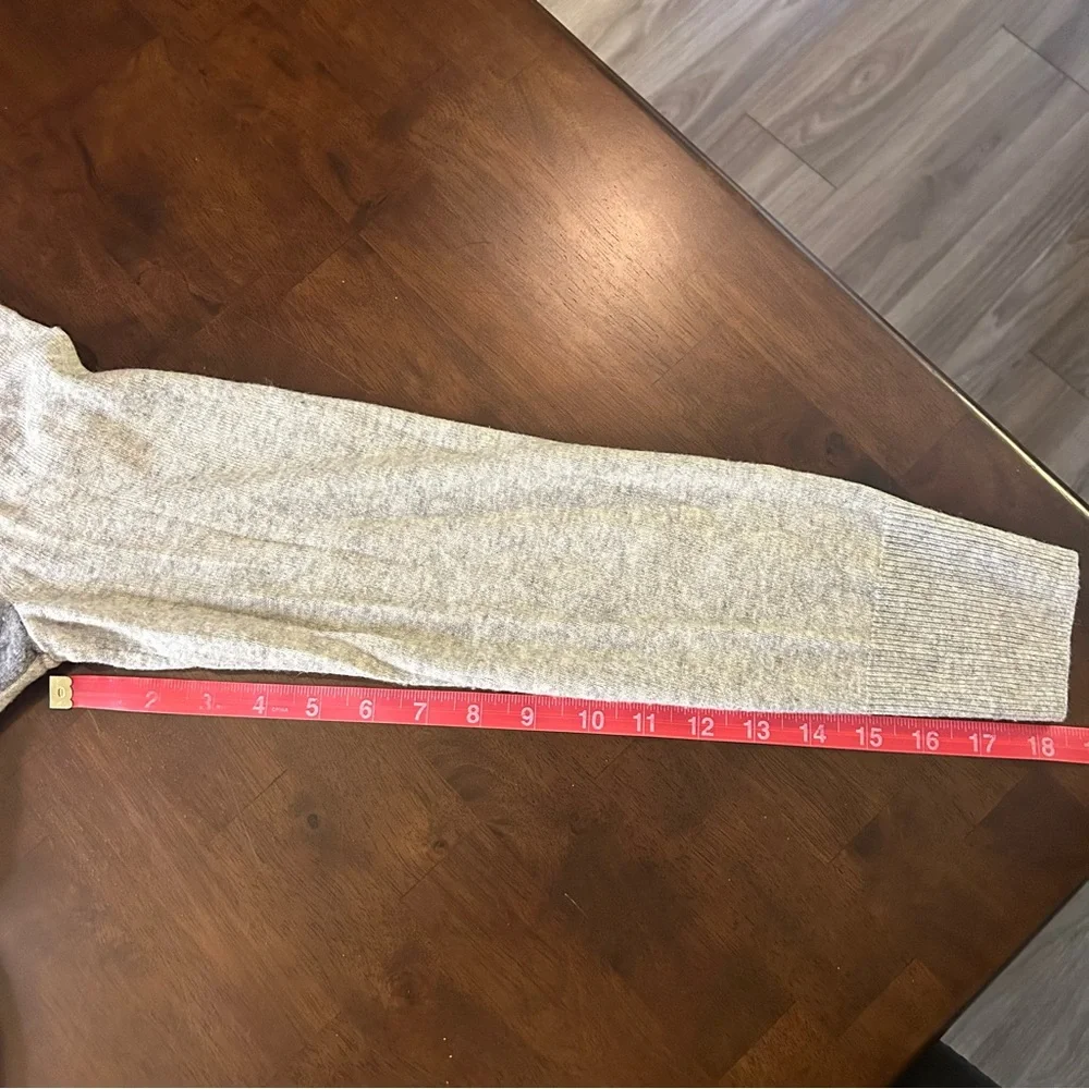 J. CREW Lace Wool Blend Crew Neck Sweater in Gray and Black SIZE Medium
